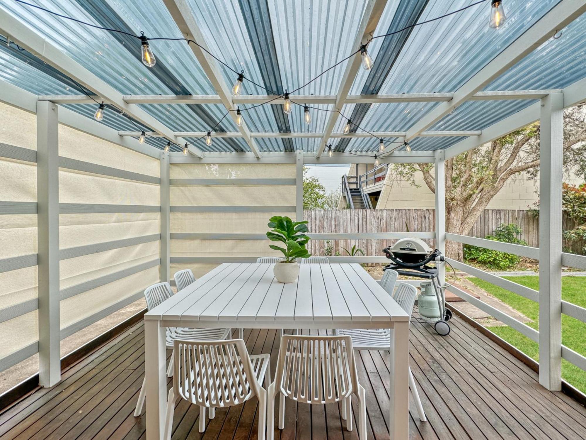 4-Bed Beach House With Garden & Alfresco Dining Tomakin Exteriör bild